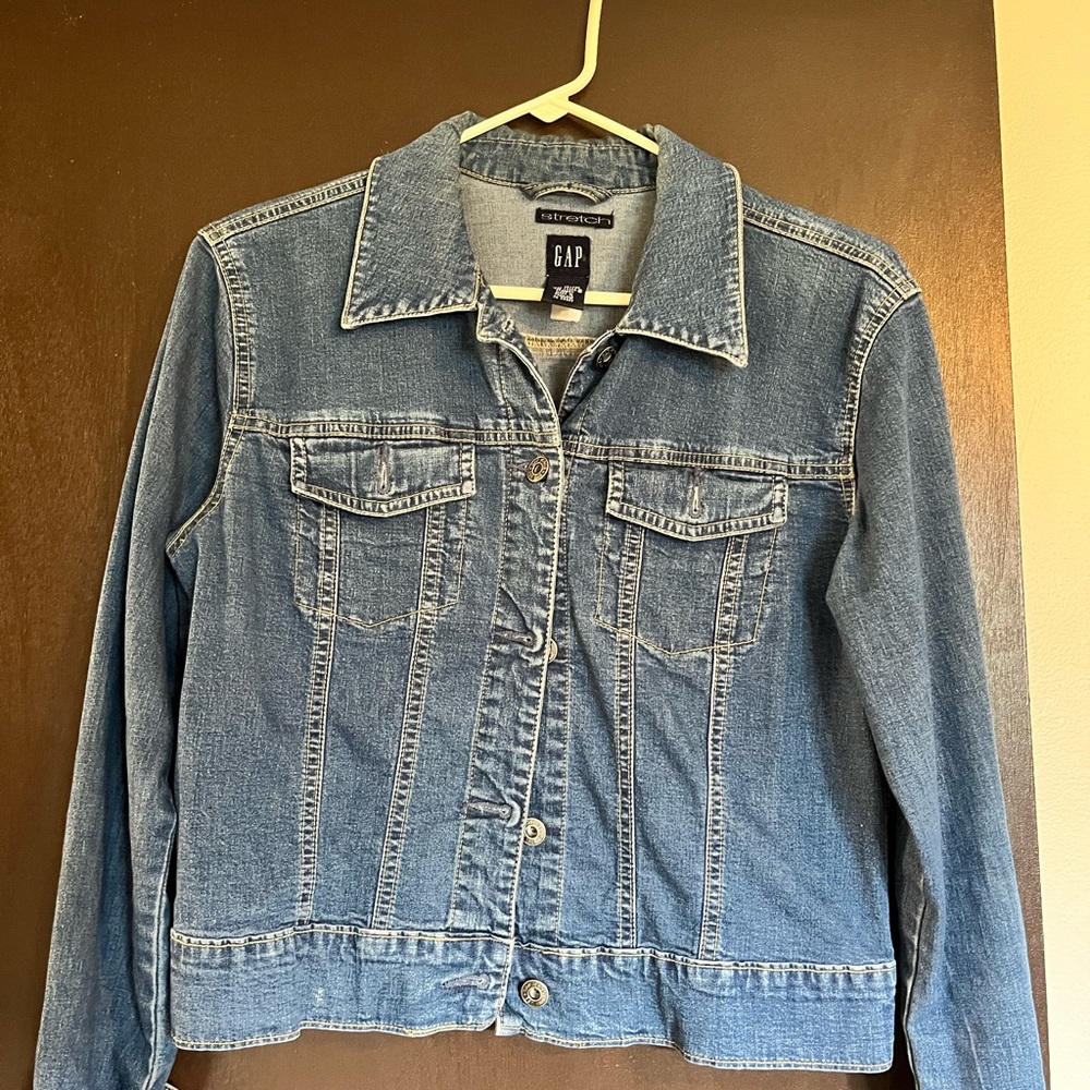 GAP stretch jean jacket